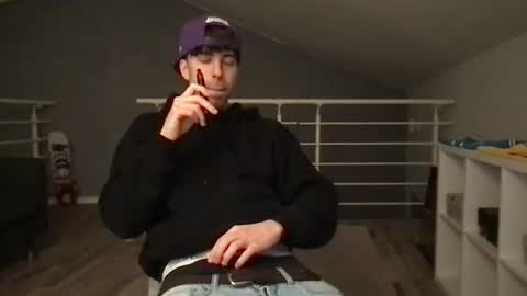 Snapshot of icyninesix chatting on 01-27-25, 08:28 icyninesix online show from 01-27-25, 08:28