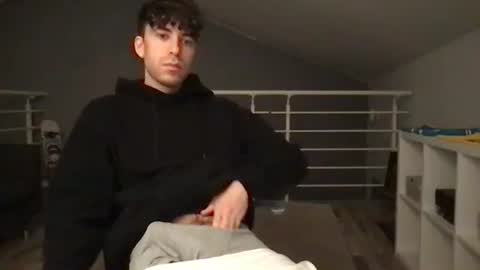 Snapshot of icyninesix chatting on 02-06-25, 11:48 icyninesix online show from 02-06-25, 11:48