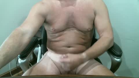 Snapshot of icyou222 chatting on 10-01-25, 05:19 ICU2 online show from 10-01-25, 05:19