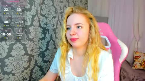 Snapshot of ida_lewiss chatting on 05-27-26, 01:57 Ida online show from 05-27-26, 01:57