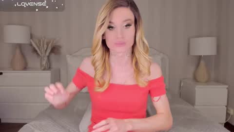 Kesha     - subscribe for more explicit content online show from 02-15-25, 07:06