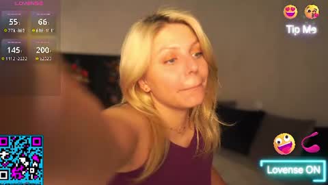 Little Flower online show from 06-23-26, 05:22