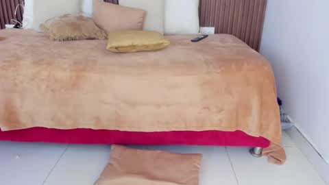 Snapshot of ifis_tiresia1 chatting on 01-14-25, 07:38 ifis online show from 01-14-25, 07:38