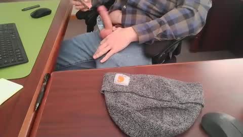 Hung office Stud online show from 02-18-25, 06:15