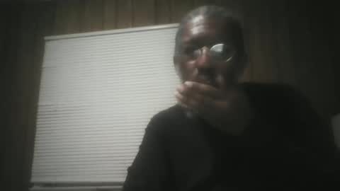 Snapshot of igasu chatting on 09-27-25, 02:27 igasu online show from 09-27-25, 02:27