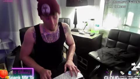 Snapshot of igetherwetter chatting on 03-12-25, 01:19 Amiri Roue online show from 03-12-25, 01:19