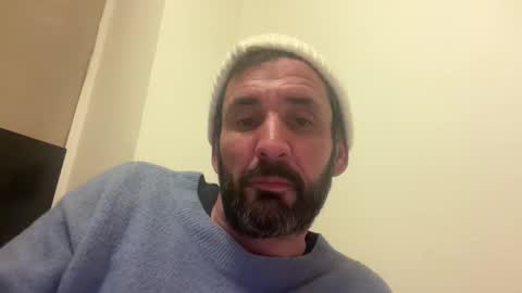 Snapshot of iggyu chatting on 05-22-26, 01:35 iggyu online show from 05-22-26, 01:35