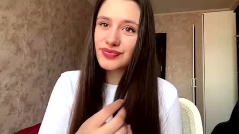 Sofy online show from 05-08-26, 07:36