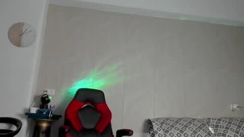 Igor scott online show from 02-10-25, 03:35