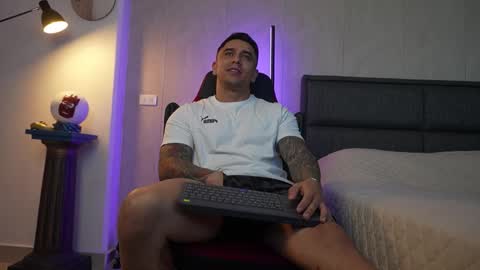 Igor scott online show from 09-16-25, 02:01