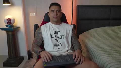 Snapshot of igor_scott chatting on 11-20-25, 03:07 Igor scott online show from 11-20-25, 03:07