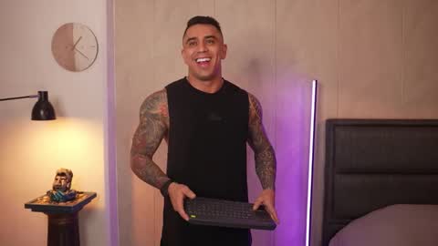 Snapshot of igor_scott chatting on 01-15-26, 03:22 Igor scott online show from 01-15-26, 03:22