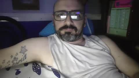 igorargen4 online show from 10-19-25, 01:17