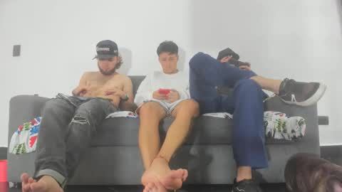 Iham online show from 11-14-25, 09:02