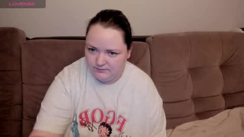 Snapshot of ihaveasecret_ chatting on 06-10-26, 03:29 Alice online show from 06-10-26, 03:29