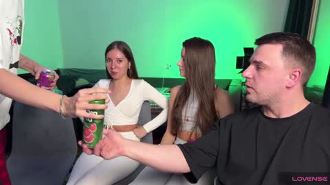 Julia and Mira online show from 01-29-25, 05:02