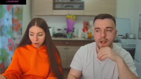 Julia and Mira online show from 03-08-25, 01:47