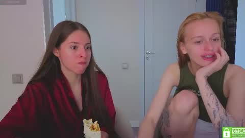 Julia and Mira online show from 06-23-26, 08:34