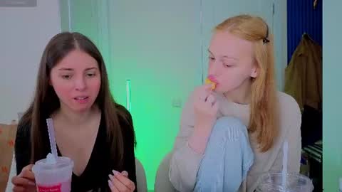 Julia and Mira online show from 07-21-26, 10:50