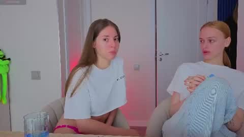 Julia and Mira online show from 07-31-26, 07:41