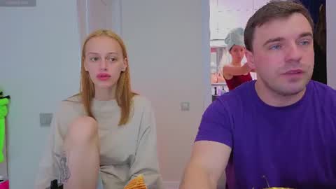 Julia and Mira online show from 08-01-26, 07:29