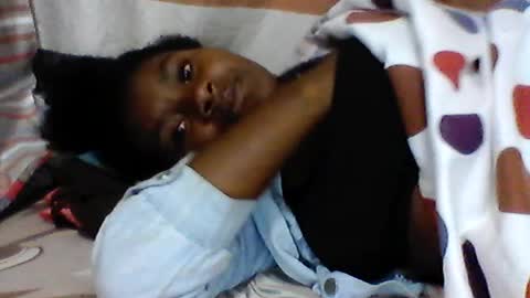 iiiirasoa online show from 06-15-26, 04:25
