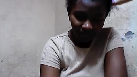 iiiirasoa online show from 06-18-26, 09:25