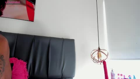 Isabella online show from 06-05-26, 12:44