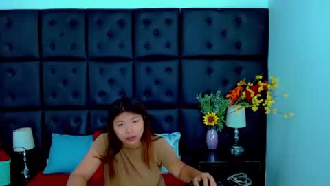 Snapshot of iisalombardi chatting on 06-19-26, 02:27 iisalombardi online show from 06-19-26, 02:27