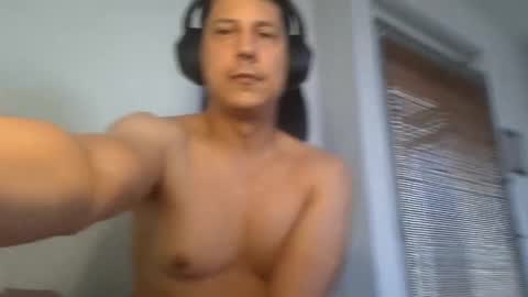 Snapshot of ijustjerk chatting on 02-22-25, 12:40 ijustjerk online show from 02-22-25, 12:40