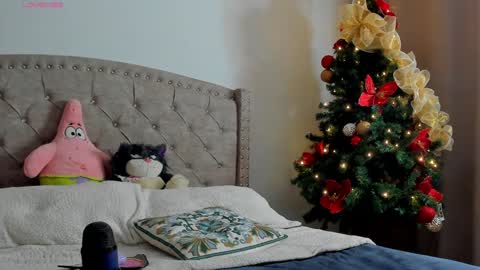 Maria online show from 12-27-24, 03:09