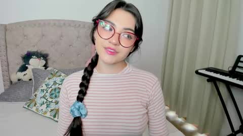 Maria online show from 09-19-25, 07:47