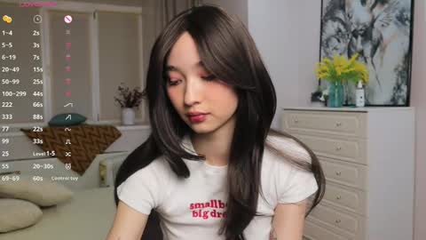 Im Miki online show from 04-18-26, 04:22