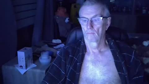 Snapshot of ikwiljeneuken123 chatting on 02-21-26, 04:24 ikwiljeneuken123 online show from 02-21-26, 04:24