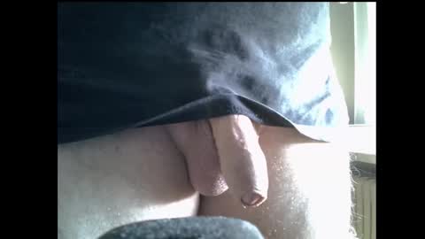 Snapshot of ilconte81 chatting on 11-17-25, 12:33 ilconte81 online show from 11-17-25, 12:33