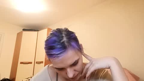 Snapshot of ilianabilly chatting on 03-08-26, 04:22 Aurora online show from 03-08-26, 04:22