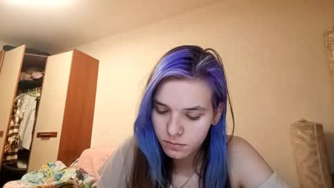 Snapshot of ilianabilly chatting on 03-10-26, 05:29 Aurora online show from 03-10-26, 05:29