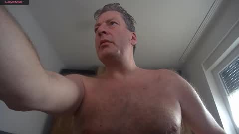 Snapshot of iliebetight chatting on 12-22-25, 11:07 iliebetight online show from 12-22-25, 11:07