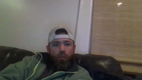 Snapshot of ilikeyou5847 chatting on 02-10-26, 01:43 ilikeyou5847 online show from 02-10-26, 01:43