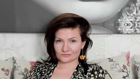 Snapshot of illegalbeauty87 chatting on 01-03-25, 11:55 Ingrid or more easier...Miss  GoDDess Mistress online show from 01-03-25, 11:55