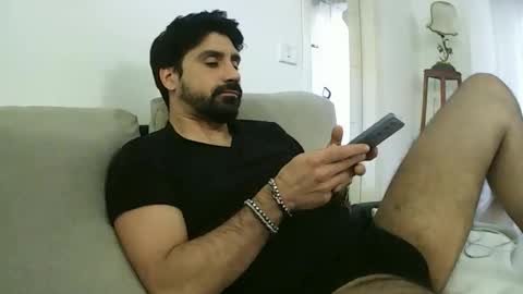 Snapshot of ilmangj90 chatting on 04-06-26, 08:04 ilmangj90 online show from 04-06-26, 08:04