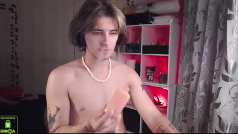 Snapshot of ilon_rey chatting on 09-10-25, 10:21 ilon online show from 09-10-25, 10:21