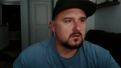 Snapshot of ilovedaddy19993433 chatting on 03-25-26, 12:16 Letsgogetit online show from 03-25-26, 12:16