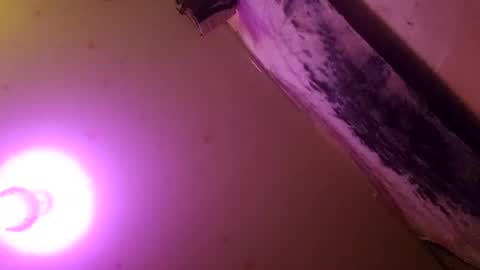 ilovestinkypussy420 online show from 06-18-26, 04:57