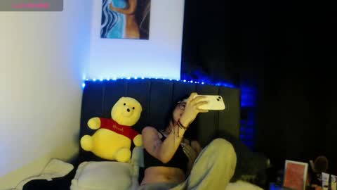 Snapshot of ily_bea chatting on 03-13-26, 12:39 Ily Bea online show from 03-13-26, 12:39