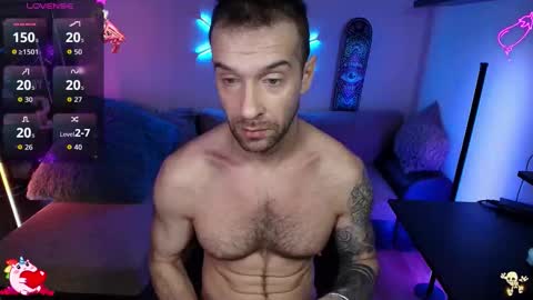 Snapshot of ilyafriend chatting on 11-16-25, 07:30 Ilya online show from 11-16-25, 07:30