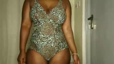 Snapshot of im7740 chatting on 02-04-26, 04:29 im7740 online show from 02-04-26, 04:29