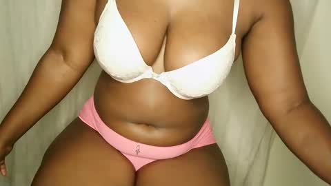 Snapshot of im7740 chatting on 02-09-26, 04:05 im7740 online show from 02-09-26, 04:05