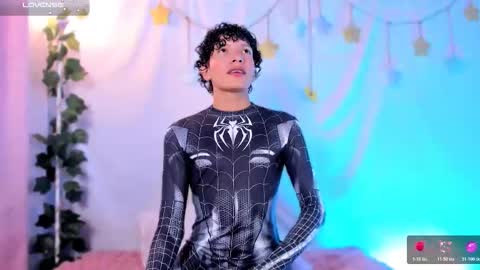 Snapshot of im_alejo chatting on 03-24-26, 03:22 Alejo independent model online show from 03-24-26, 03:22