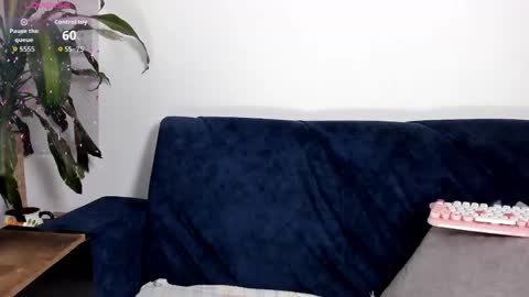 Snapshot of im_amber_ chatting on 09-24-25, 01:36 amber online show from 09-24-25, 01:36